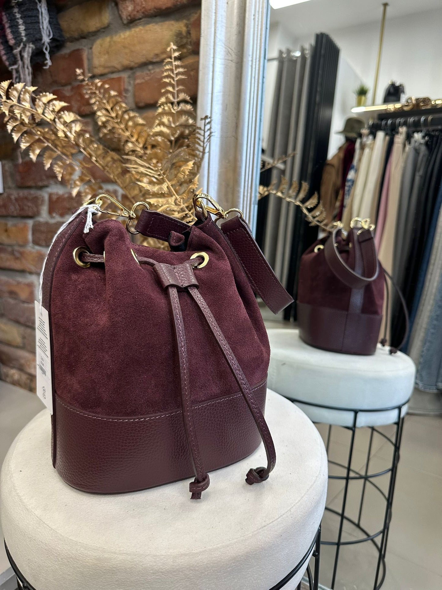 Moderna bucket torba od brušene kože - AMBER STORE