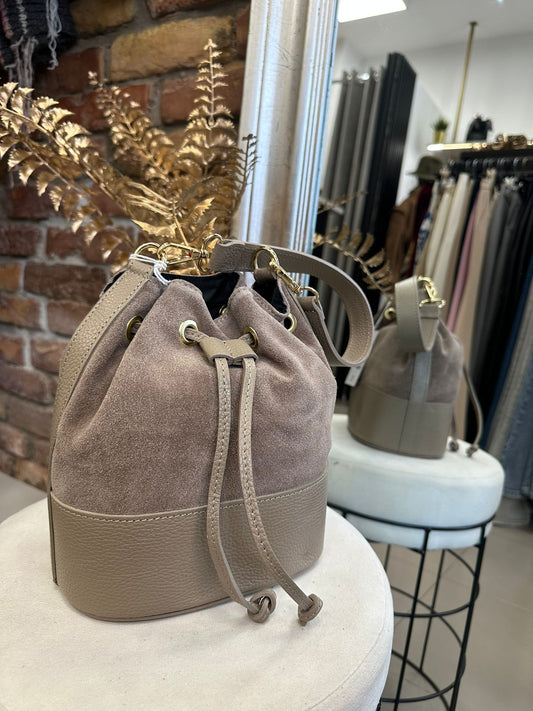 Moderna bucket torba od brušene kože - AMBER STORE