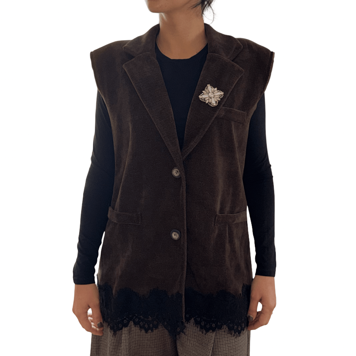 Prsluk od samta s čipkom i brosom – Elegantni retro izgled - AMBER STORE