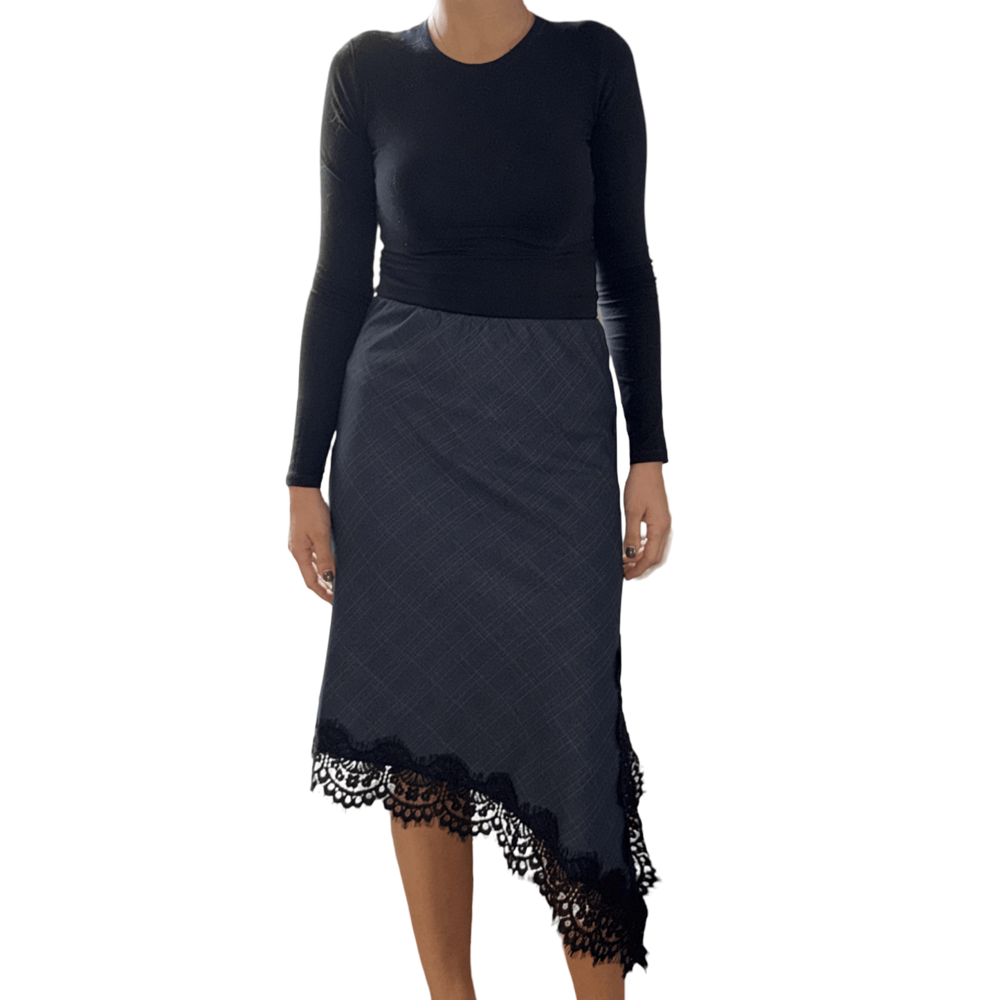 Suknja s čipkom na krajevima – Asimetrični elegantni kroj - AMBER STORE