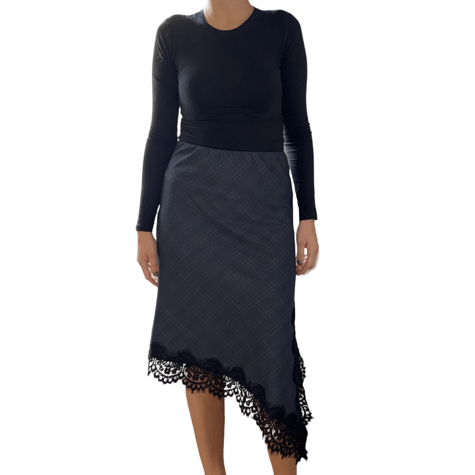 Suknja s čipkom na krajevima – Asimetrični elegantni kroj - AMBER STORE